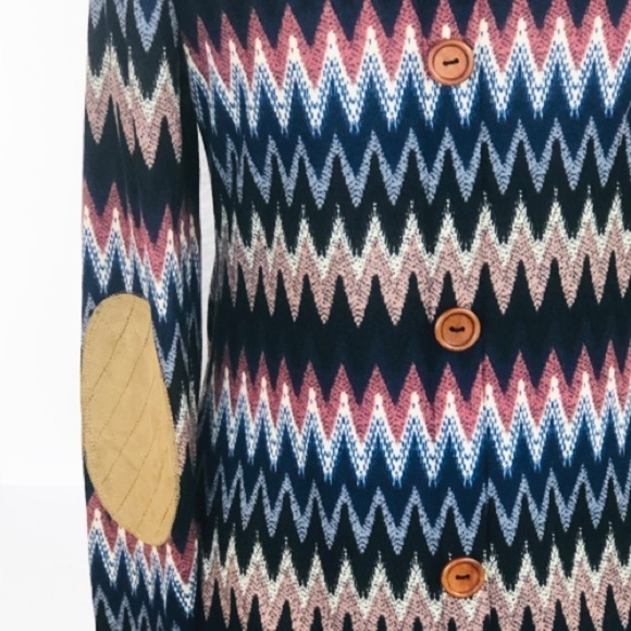 Boutique Open Front Cardigan Chevron Pattern - Picture 5 of 7